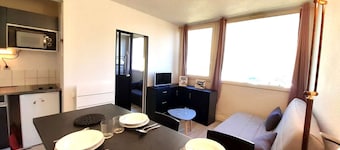 Estudio para 4 personas con kitchenette equipada y vistas al norte
