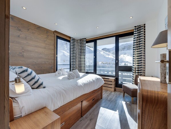 1 bedroom, free WiFi, bed sheets
