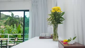 Classic Suite, 1 Bedroom | 1 bedroom, in-room safe, desk, blackout curtains