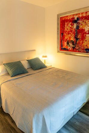 3 Schlafzimmer, Bügeleisen/Bügelbrett, Reisekinderbett, WLAN