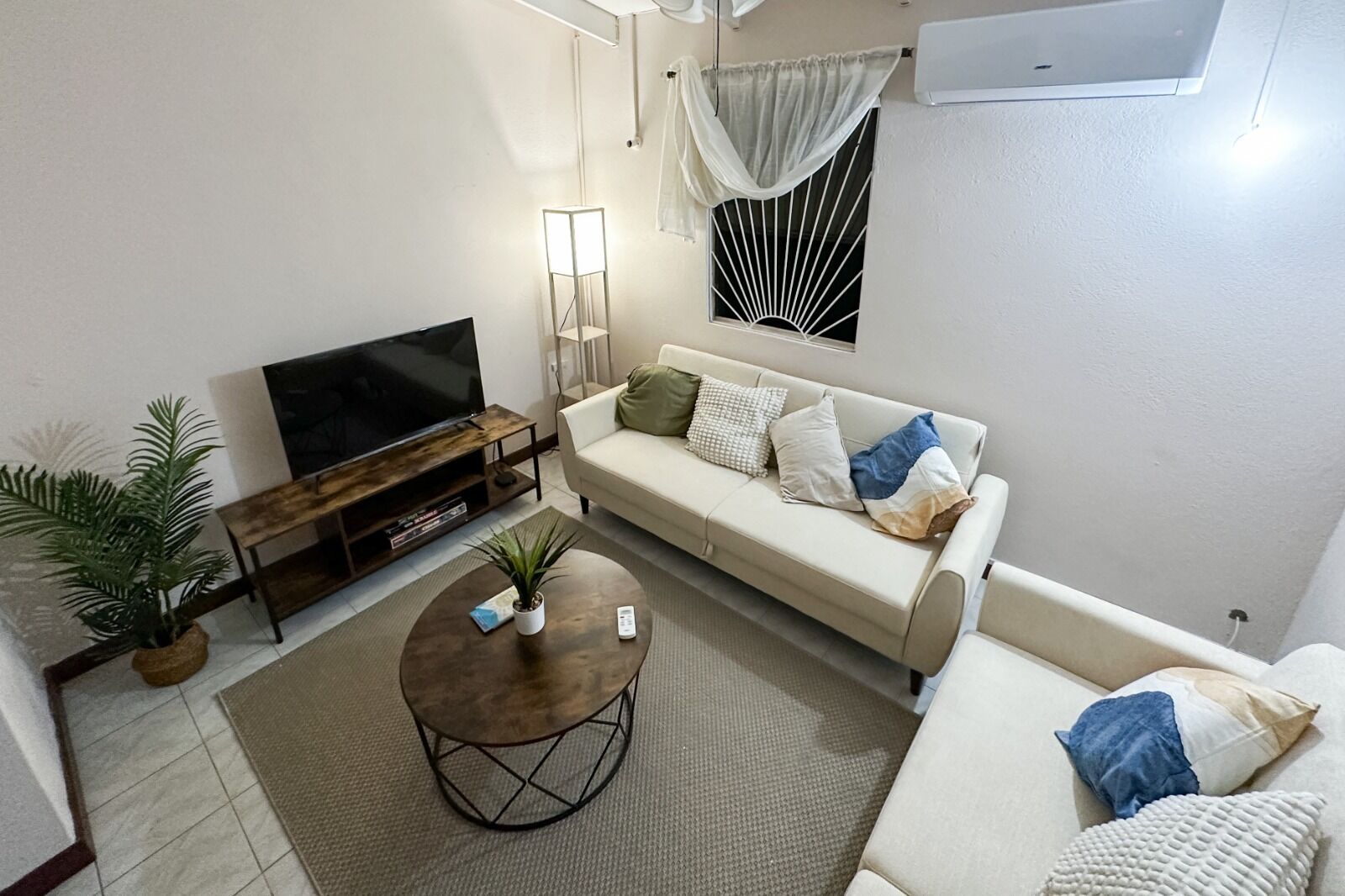 Smart-tv och en stereo