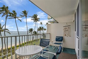 Luxury Condo | Terrace/patio - Luxury Oceanview Punaluu Condo (Hau`ula)