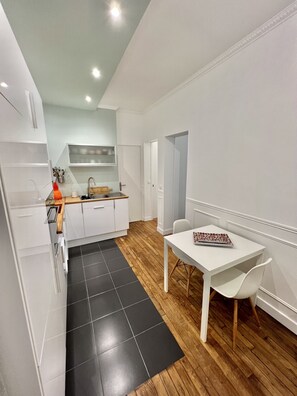 Dining - Appartement de Charme, Montmartre 4P (Paris)