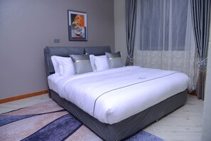 3 chambres, fer et planche à repasser, accès Internet, draps fournis
