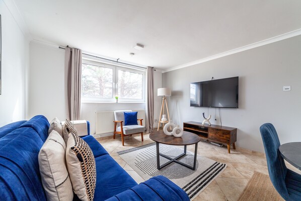 公寓 | 客廳 | 37 吋電視連有線電視頻道、Netflix、串流服務