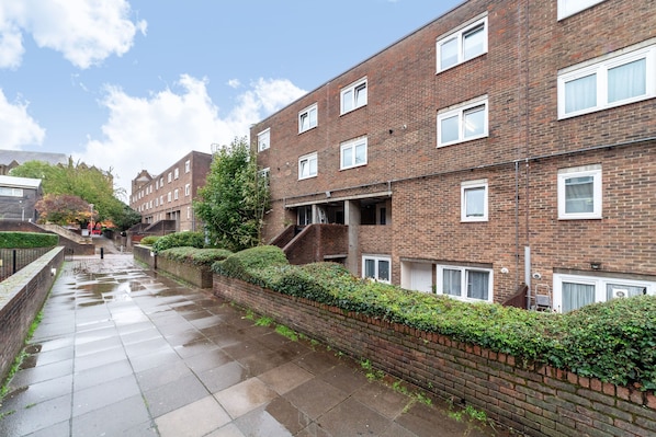 Exterior - The Archway Collection (London)