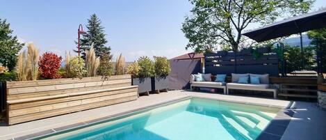 Piscina externa, piscina aquecida