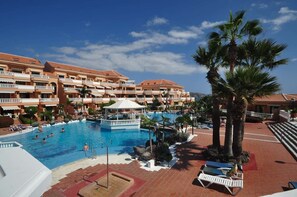 Pool - Tenerife Royal Gardens 8 - Studio (Playa de las Américas)