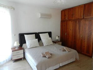 4 bedrooms, iron/ironing board, travel crib, WiFi