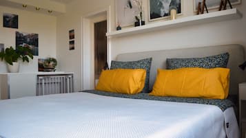 2 quartos, escrivaninha, berço de viagem, Wi-Fi de cortesia