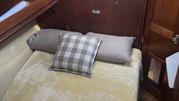 3 bedrooms, WiFi, bed sheets