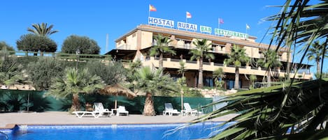 Seasonal outdoor pool
