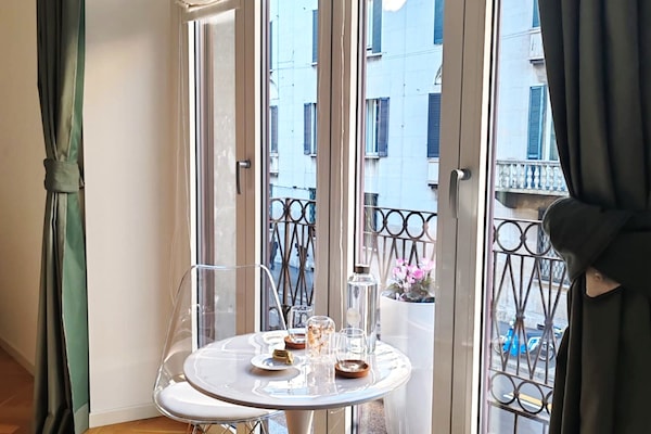 1 bedroom, memory-foam beds, desk, laptop workspace