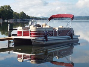 Haartrockner, Handtücher, Seife, Shampoo