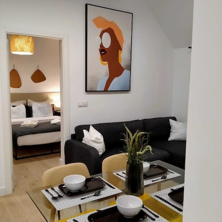 Superior Apartment (43) | Living area | Flat-screen TV