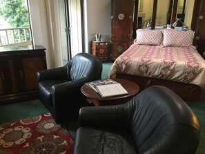 1 bedroom, WiFi, bed sheets, wheelchair access - Oceanfront Room with Full Ocean View CYG (Gualala)