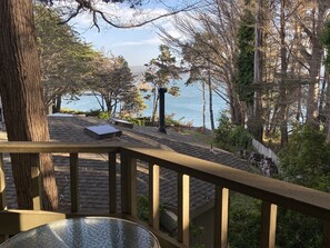 Property grounds - Oceanfront Studio with views of the Pacific Ocean S (Gualala)