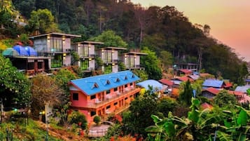 Bagian depan properti