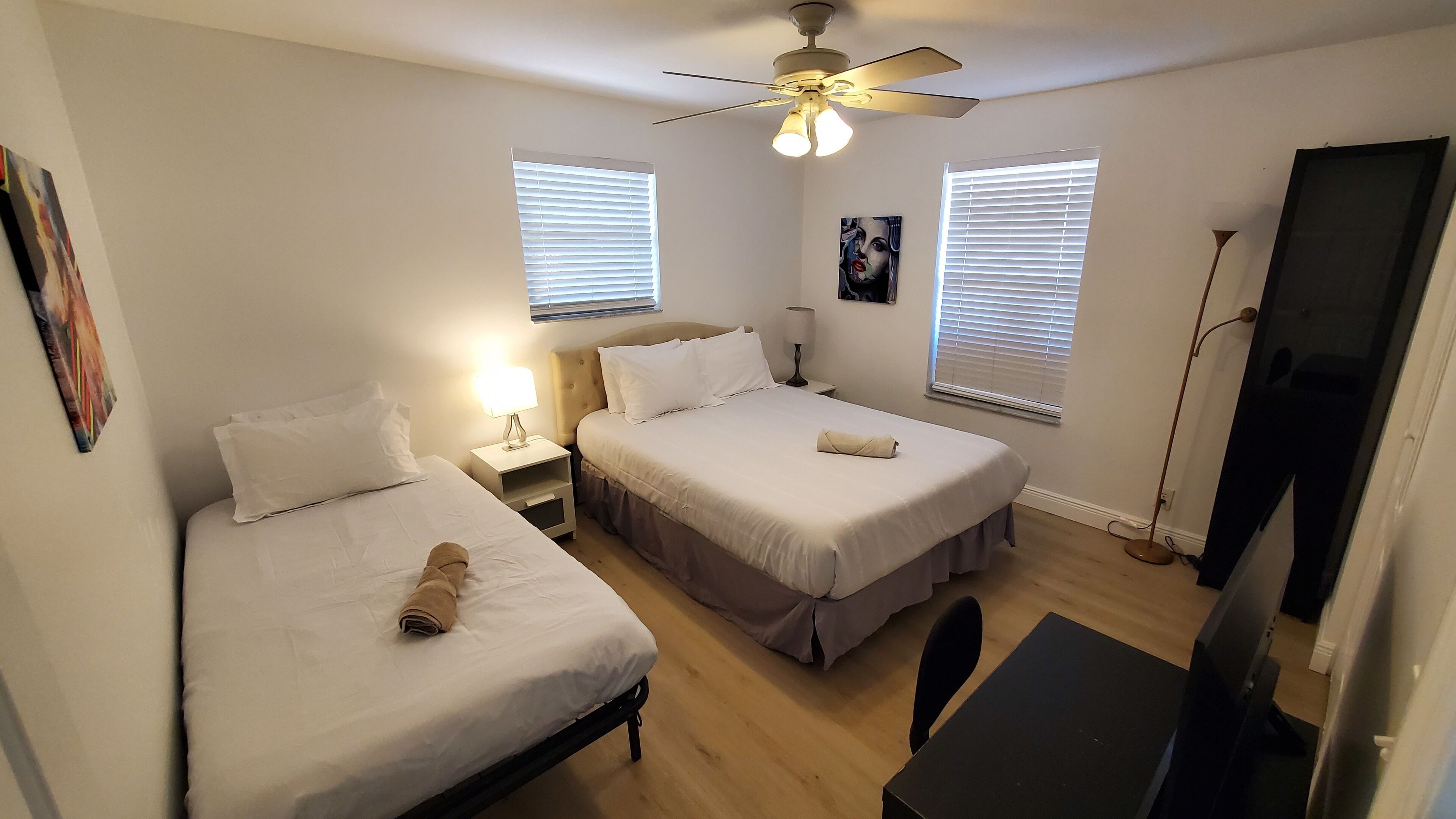 3 bedrooms, iron/ironing board, WiFi, bed sheets