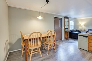 Casa (2 Bedrooms) | Interior
