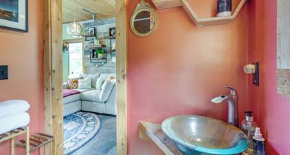 Yadkin River 'treehouse'~ Miles of Trails On-site