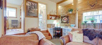 Charming Livingston Vacation Rental w/ Views!