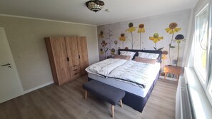 2 makuuhuonetta, Wi-Fi, vuodevaatteet