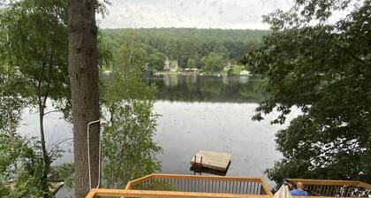 Serene 2-bedroom, 2-bath lakefront retreat on scenic Staffordville Lake