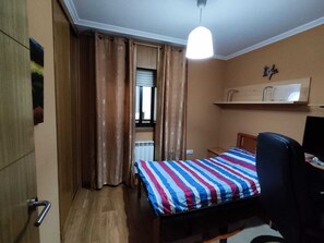 2 Schlafzimmer, Bügeleisen/Bügelbrett, WLAN, Bettwäsche
