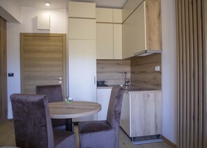 Dining - The Beige 1-Bedroom Paradise (Kolasin)