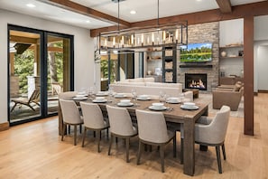 Dining - New! Spa Inspired Luxury Retreat*7BR*Sauna*Hot&Cold Tubs*Game Rm*Fire Pit (Cle Elum)