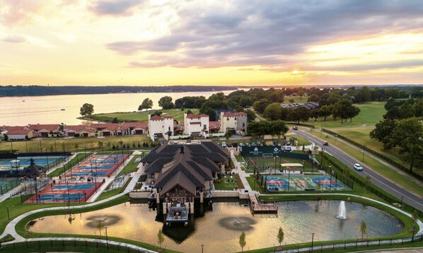 Exterior - Grand Duvall - Luxury 4 Bedroom Home at The Ridge at Shangri La, Monkey Island (Monkey Island)