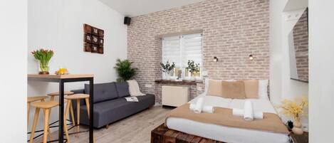 1 soverom, strykejern/-brett, wi-fi (inkludert) og sengetøy