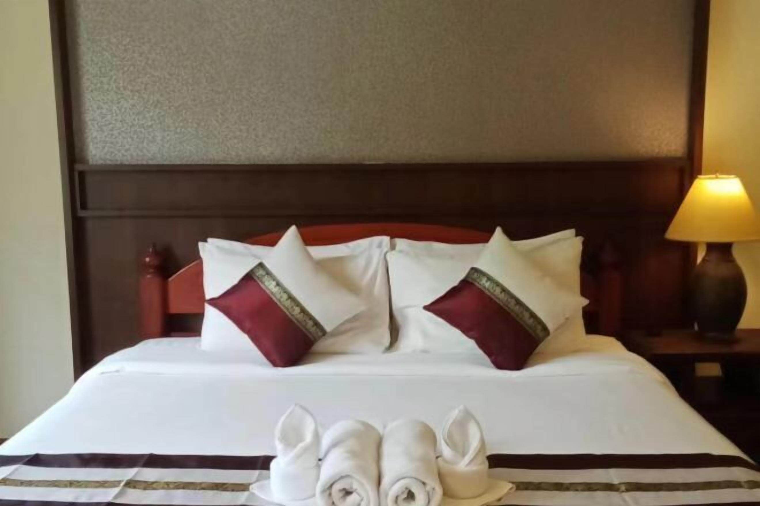 免费 WiFi、床单