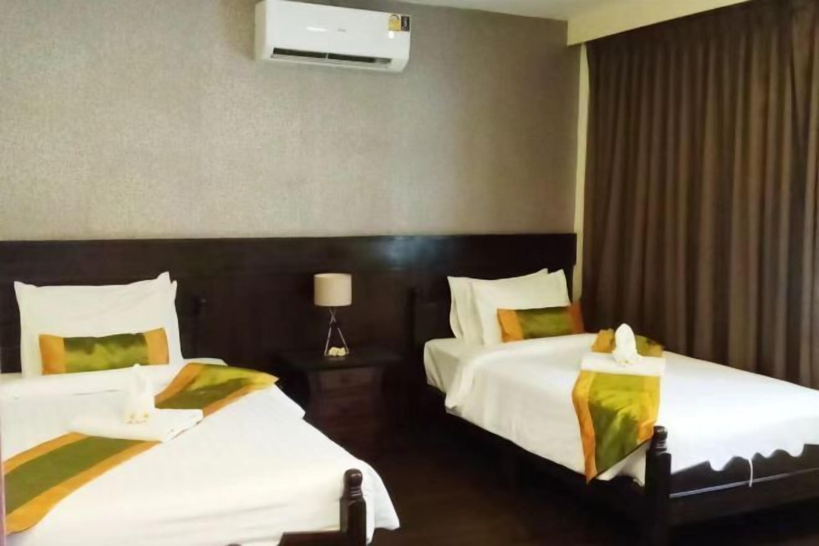 免费 WiFi、床单