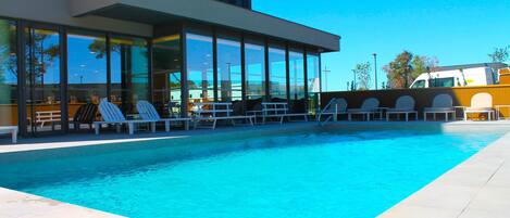 Seasonal outdoor pool
