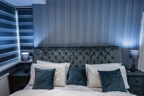 4 Schlafzimmer, Bügeleisen/Bügelbrett, WLAN, Bettwäsche