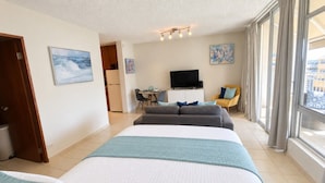 Room - Beachfront Remodeled Isla Verde (Carolina)