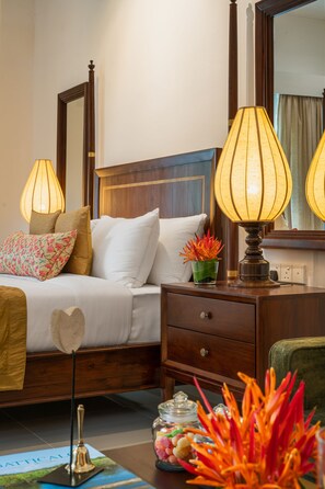 Egyptian cotton sheets, premium bedding, minibar, in-room safe - Ceylo Villas (Induruwa)