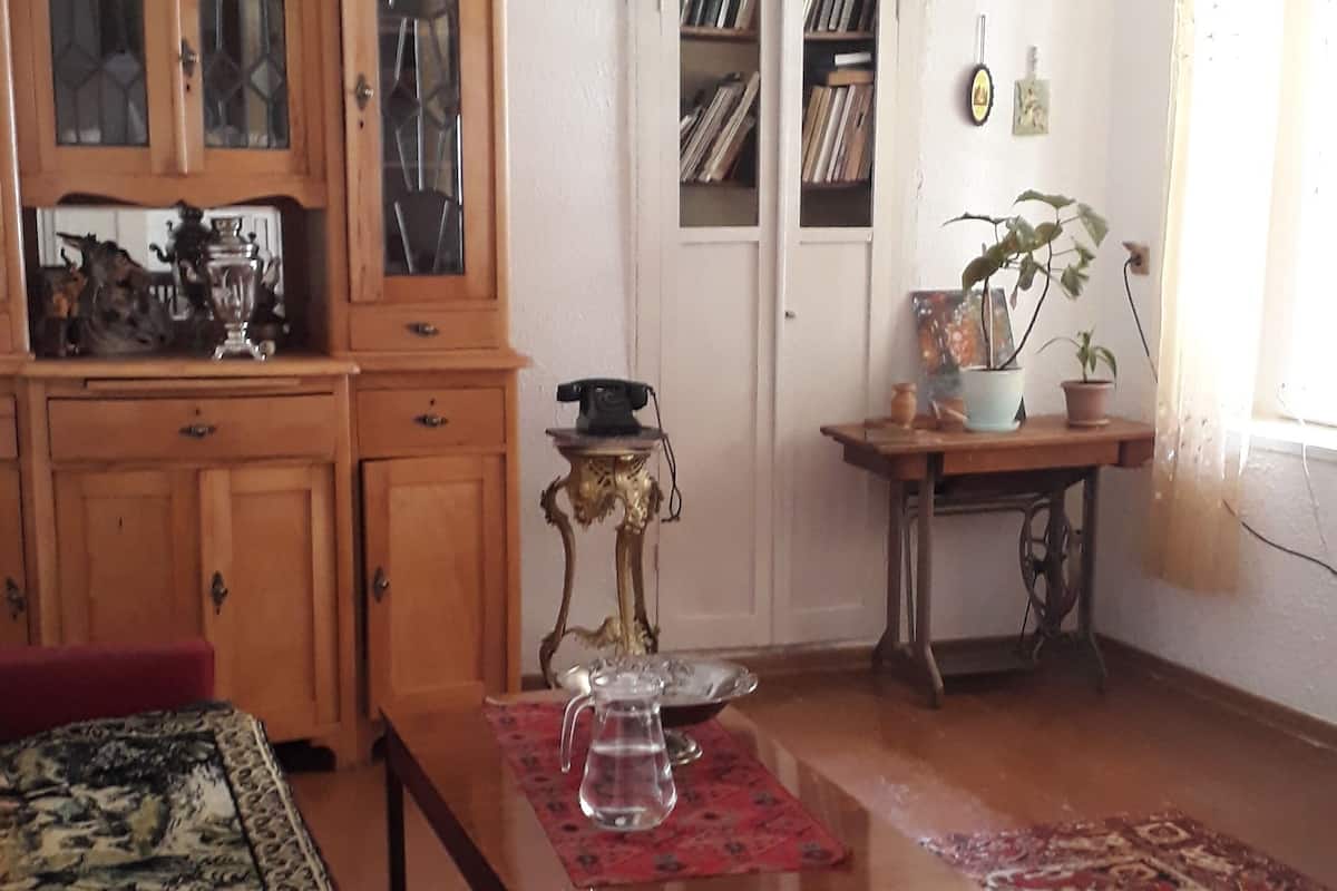 Apartment | 2 bedrooms, iron/ironing board, WiFi (free), bed sheets
