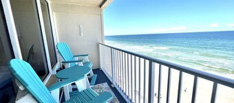 POOL IS OPEN! Remodeled Oceanfront Penthouse | 7th Floor Private Balcony |