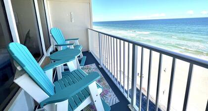 POOL IS OPEN! Remodeled Oceanfront Penthouse | 7th Floor Private Balcony |