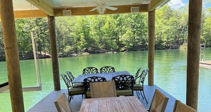 NEW 2024! LUXURY LAKEFRONT!Chef's Kitchen, Elevator, Firepit, Bar, Gameroom!