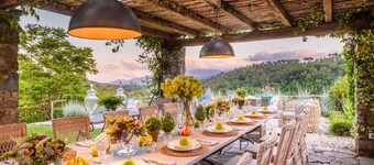 Villa Francigena Luxury 10 bedroom Farmhouse Villa