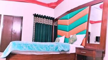 Phòng đôi Deluxe | Bàn ủi/dụng cụ ủi quần áo, truy cập Internet không dây miễn phí