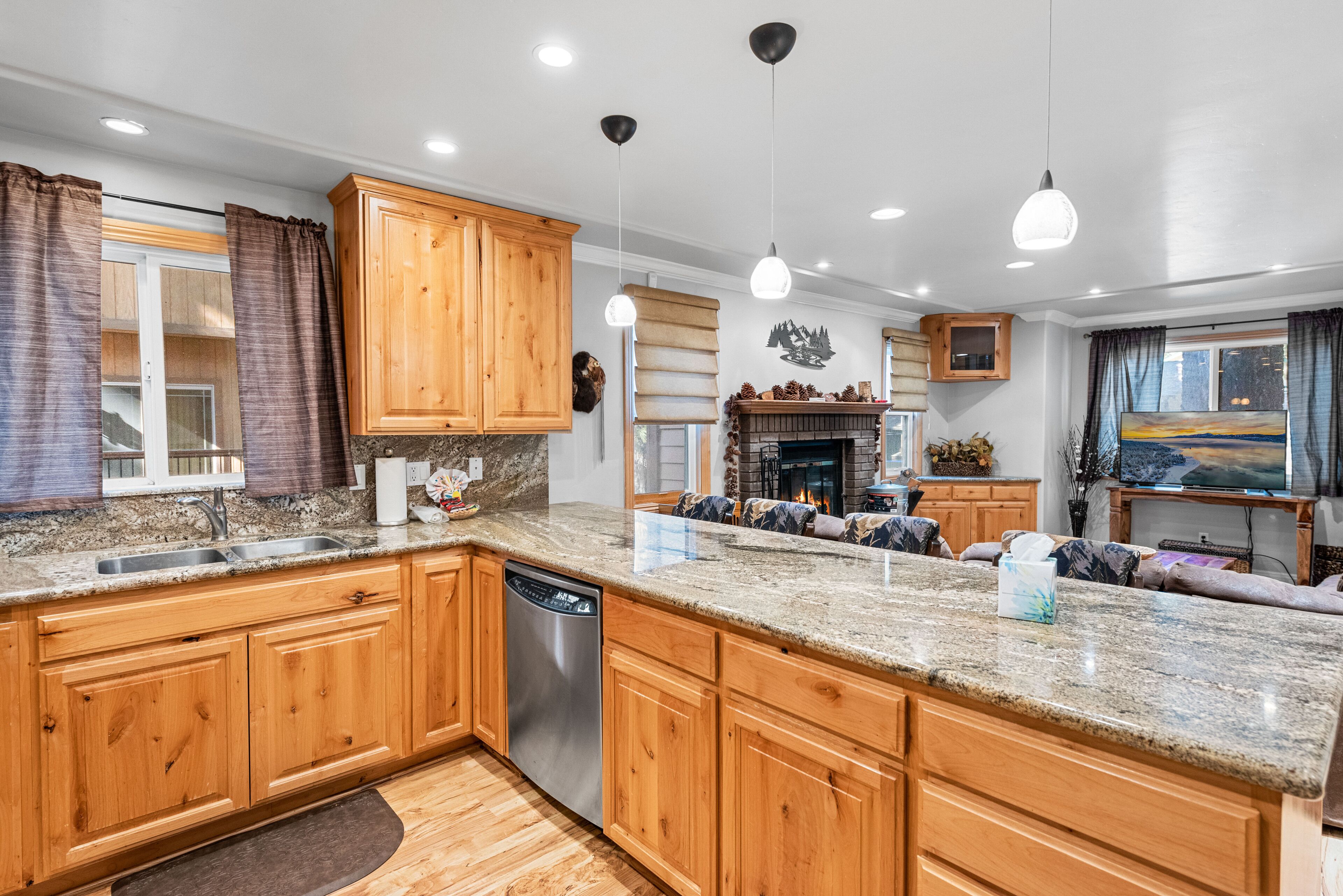 Basic Condo | Private kitchen | Electric kettle