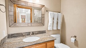 Unclassified image, 5 of 18, button - Summit Condo (Big Bear Lake)