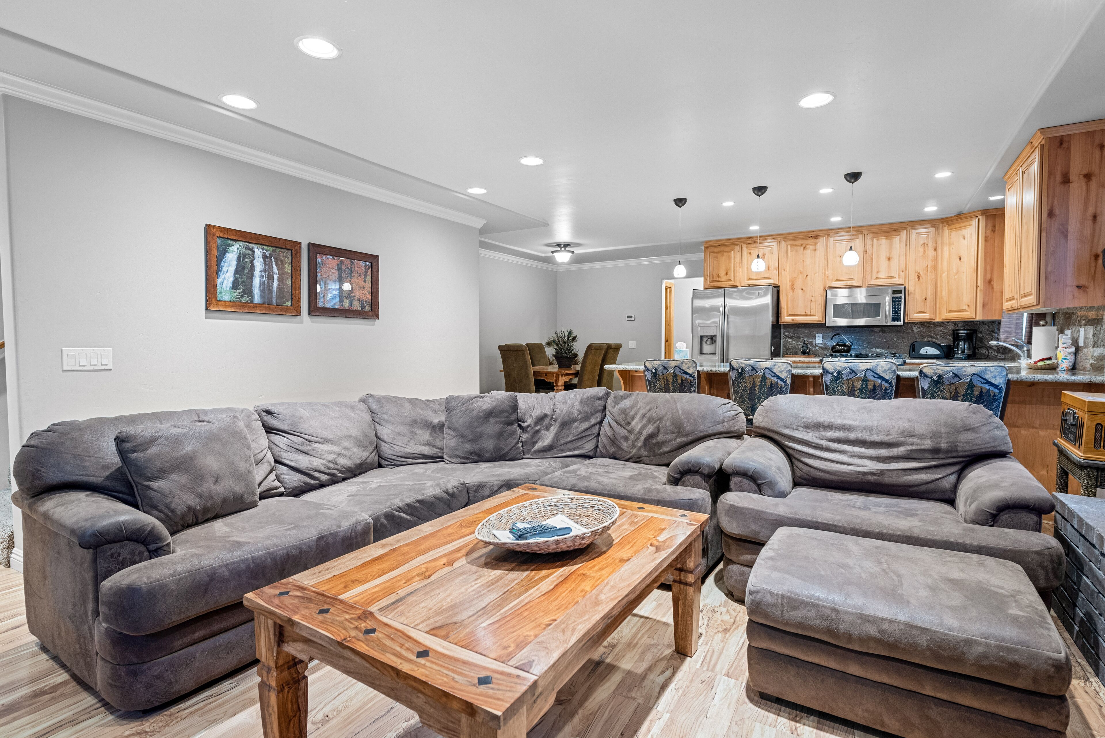 Condo cơ bản | Khu phòng khách