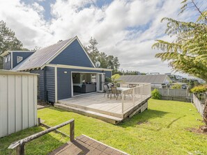 Exterior - Hinemoa Heights - Tairua Beach Holiday Home (Tairua)