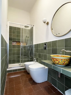 Bathroom - ISOLA (Messina)